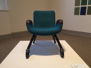 HellaChair02